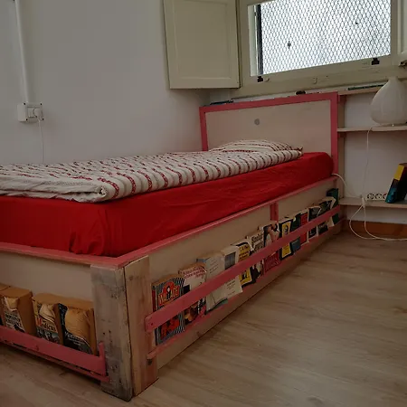 בית הארחה Ratones De Biblioteca 2*